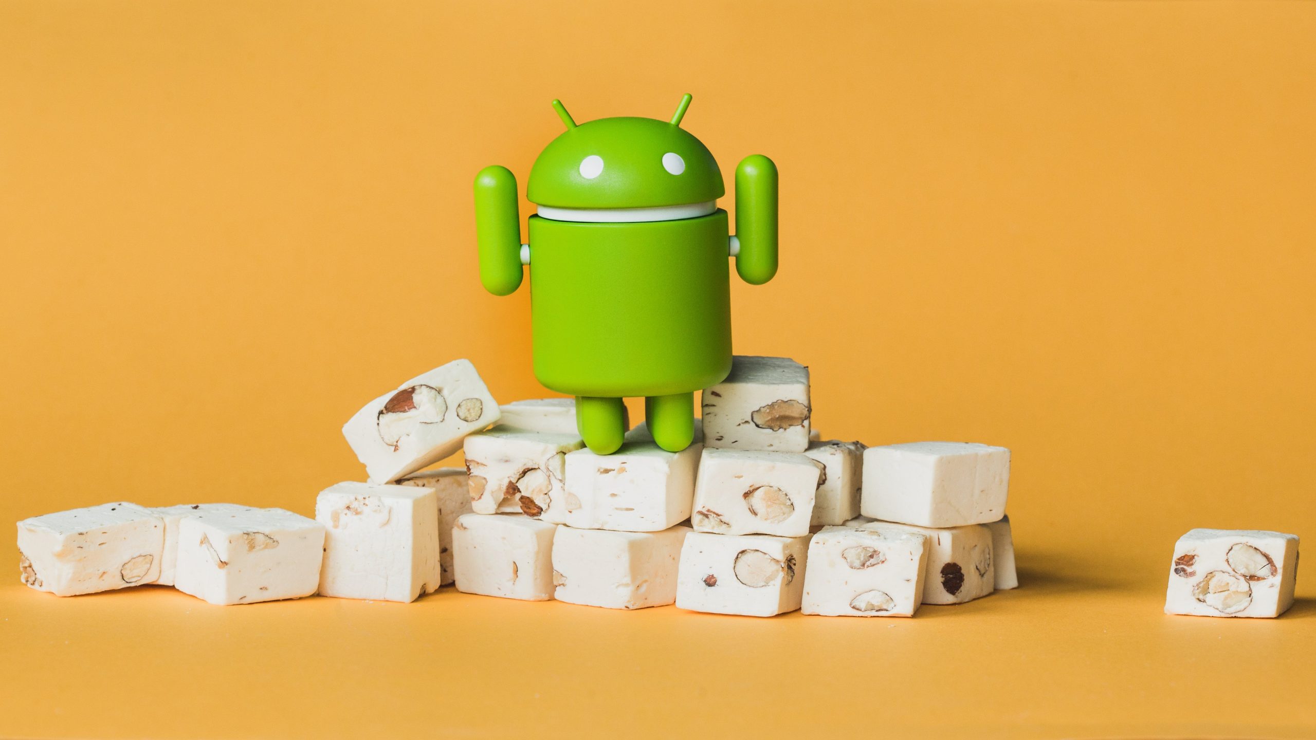 Android 7.1.2 Nougat On HTC One M8